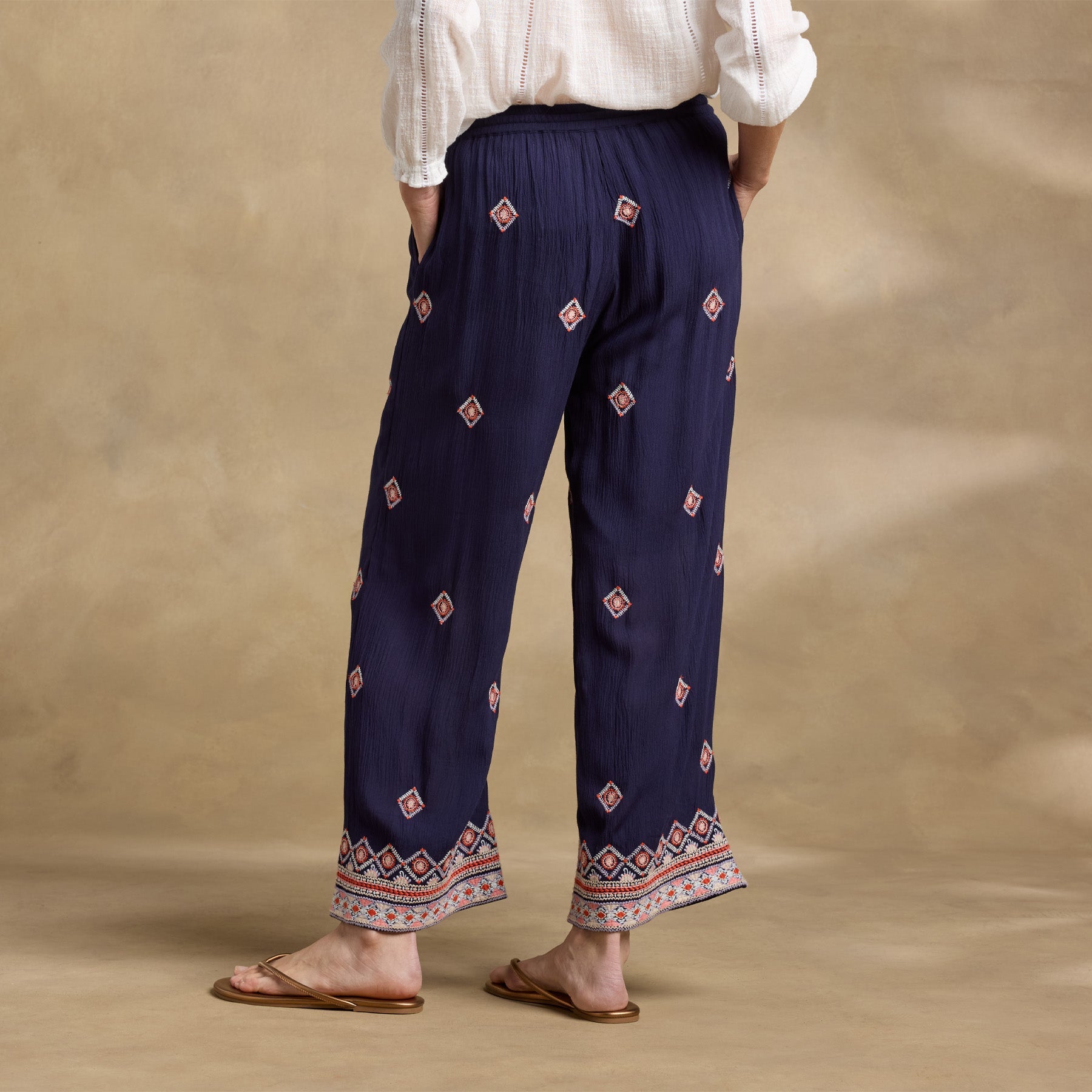 Niovi Pants