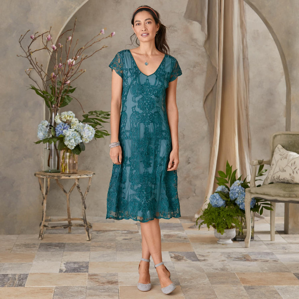 Hidden Avenue Dress