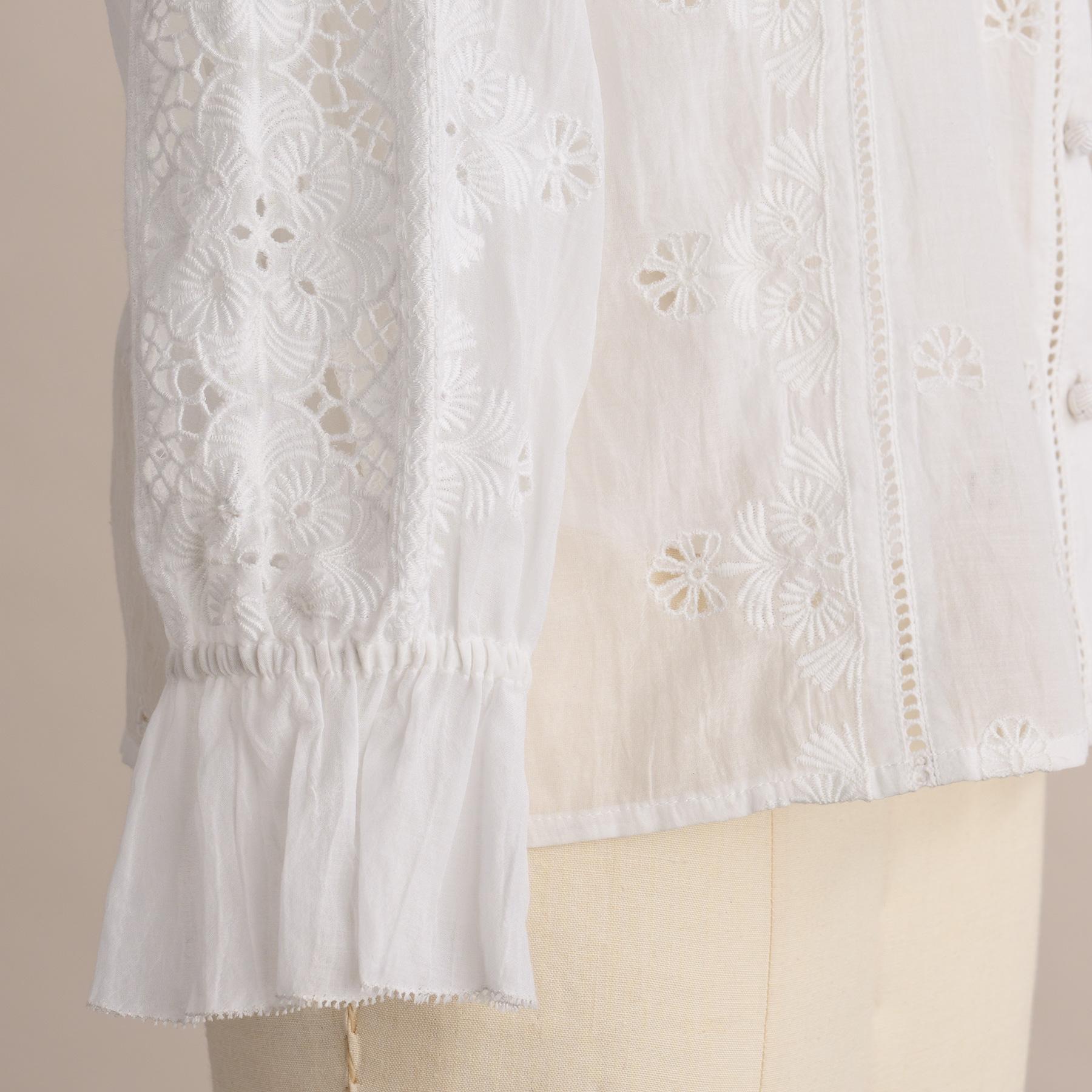 Broderie Top. Petite