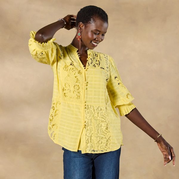 Garbo Lace Top. Petite