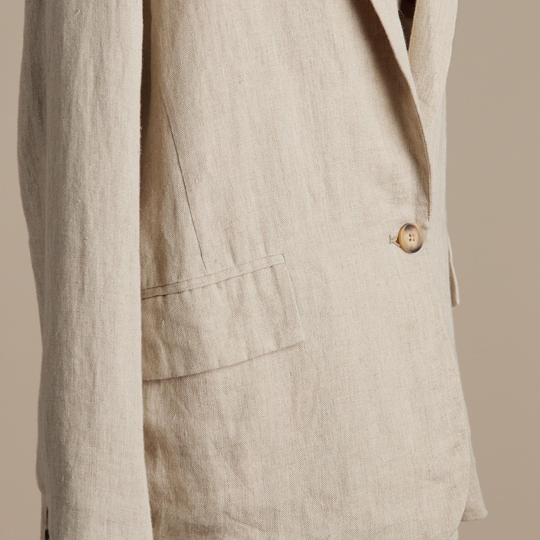Iris Solid Blazer