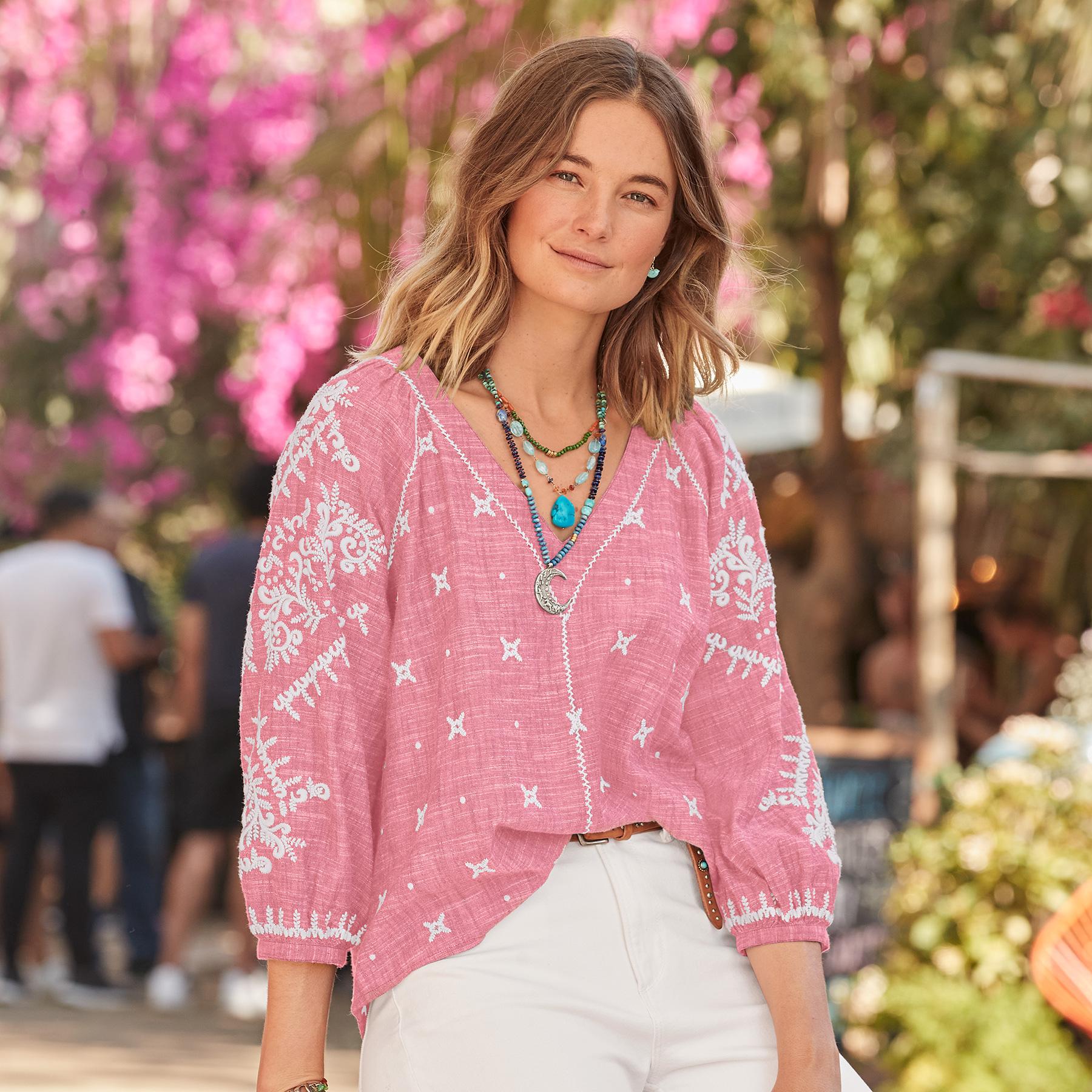 Discover Beauty Top. Petite
