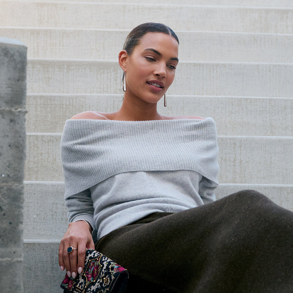 Giovanna Cashmere Cowlneck. Petite
