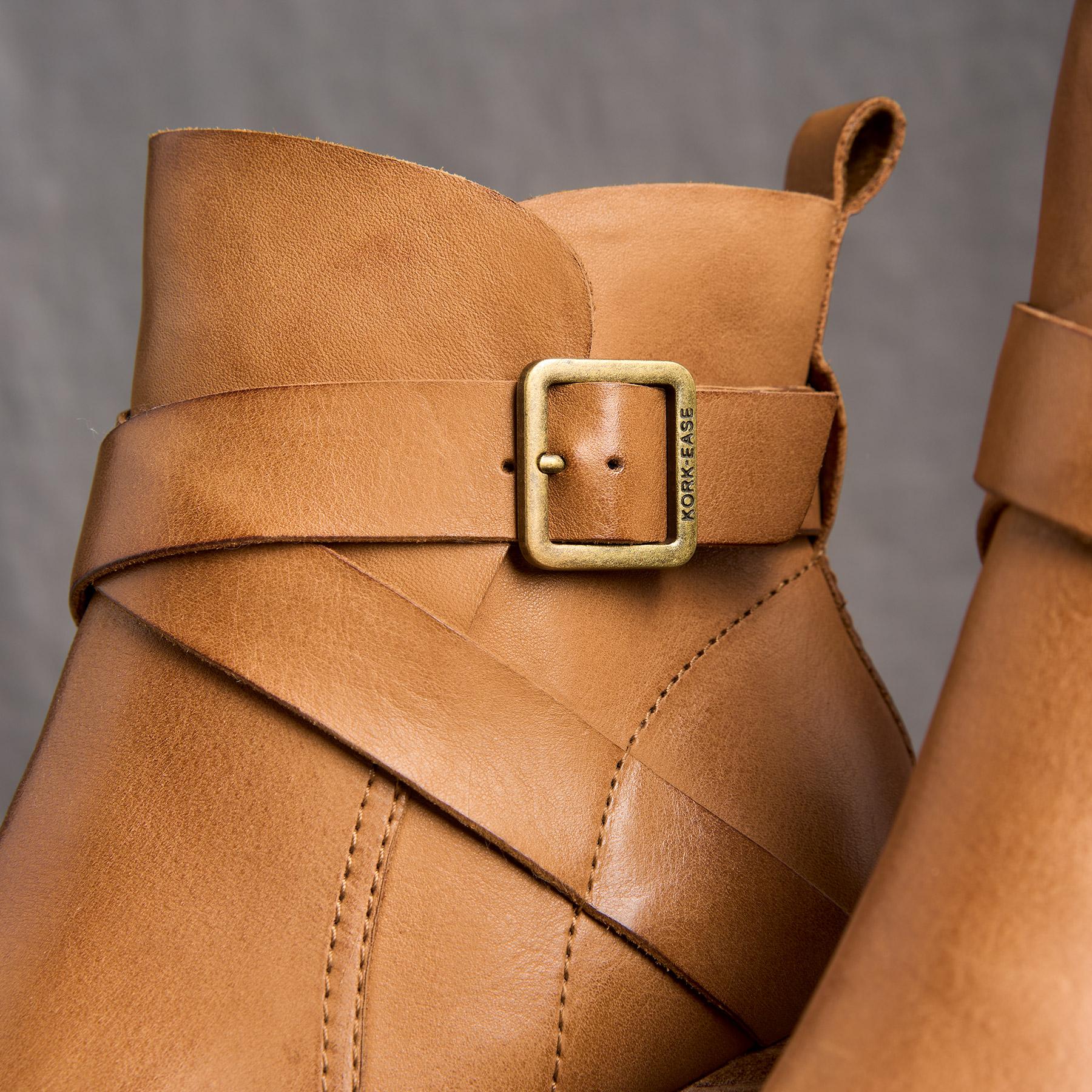 Joelle Boots