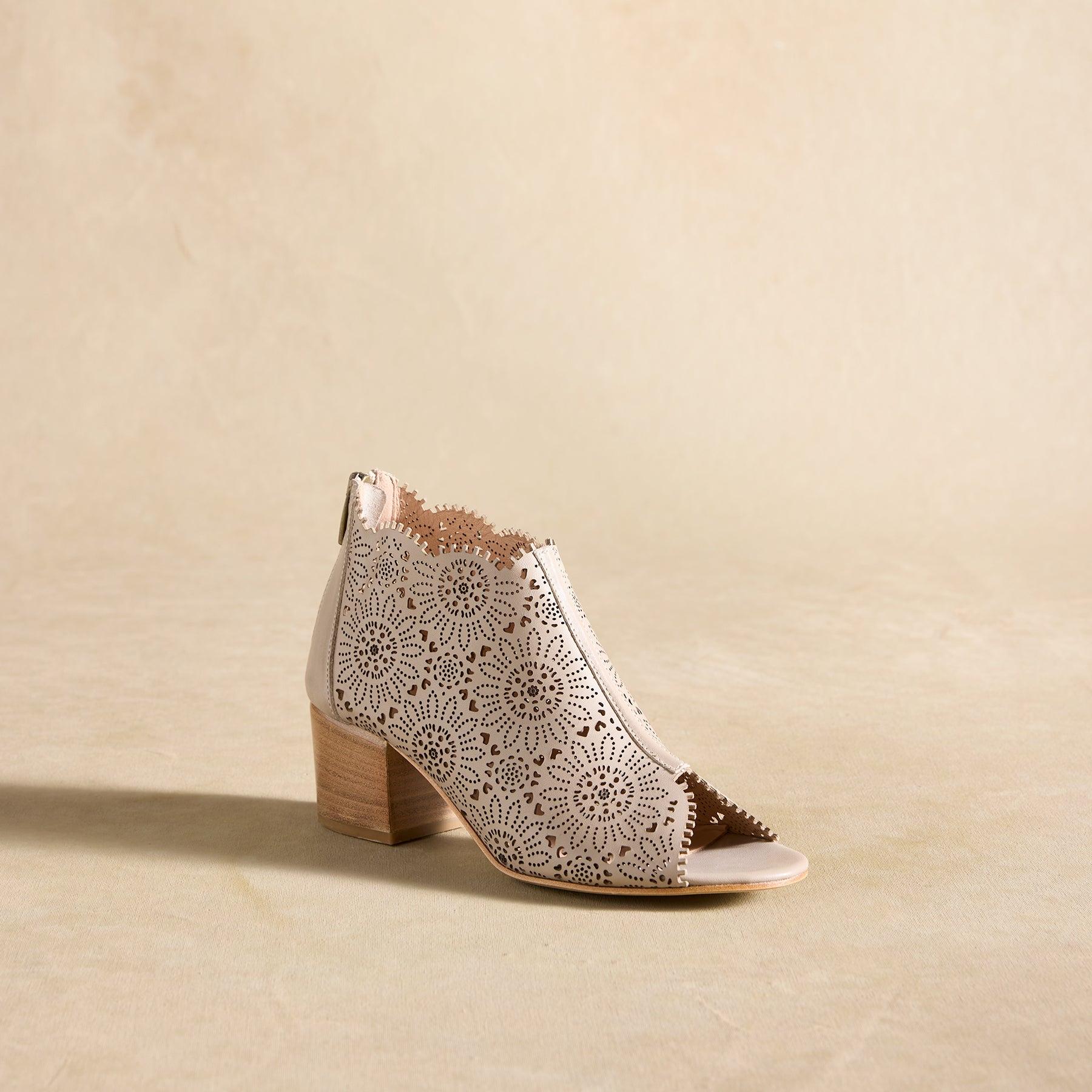 Penelope Sandals