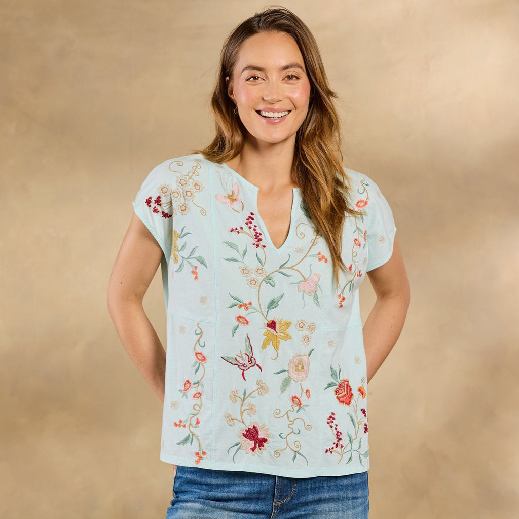 Suki Easy Tee. Petite