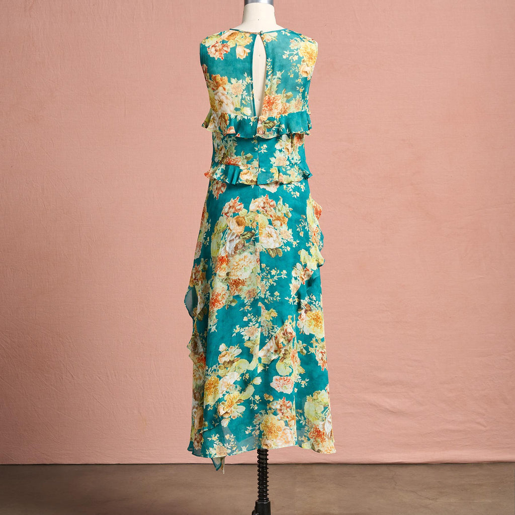 Faye Floral Dress. Petite