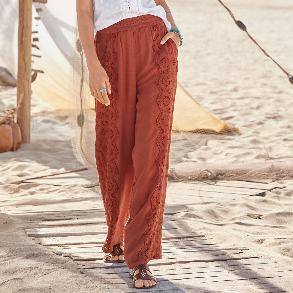 Suvi Eyelet Pants. Petite
