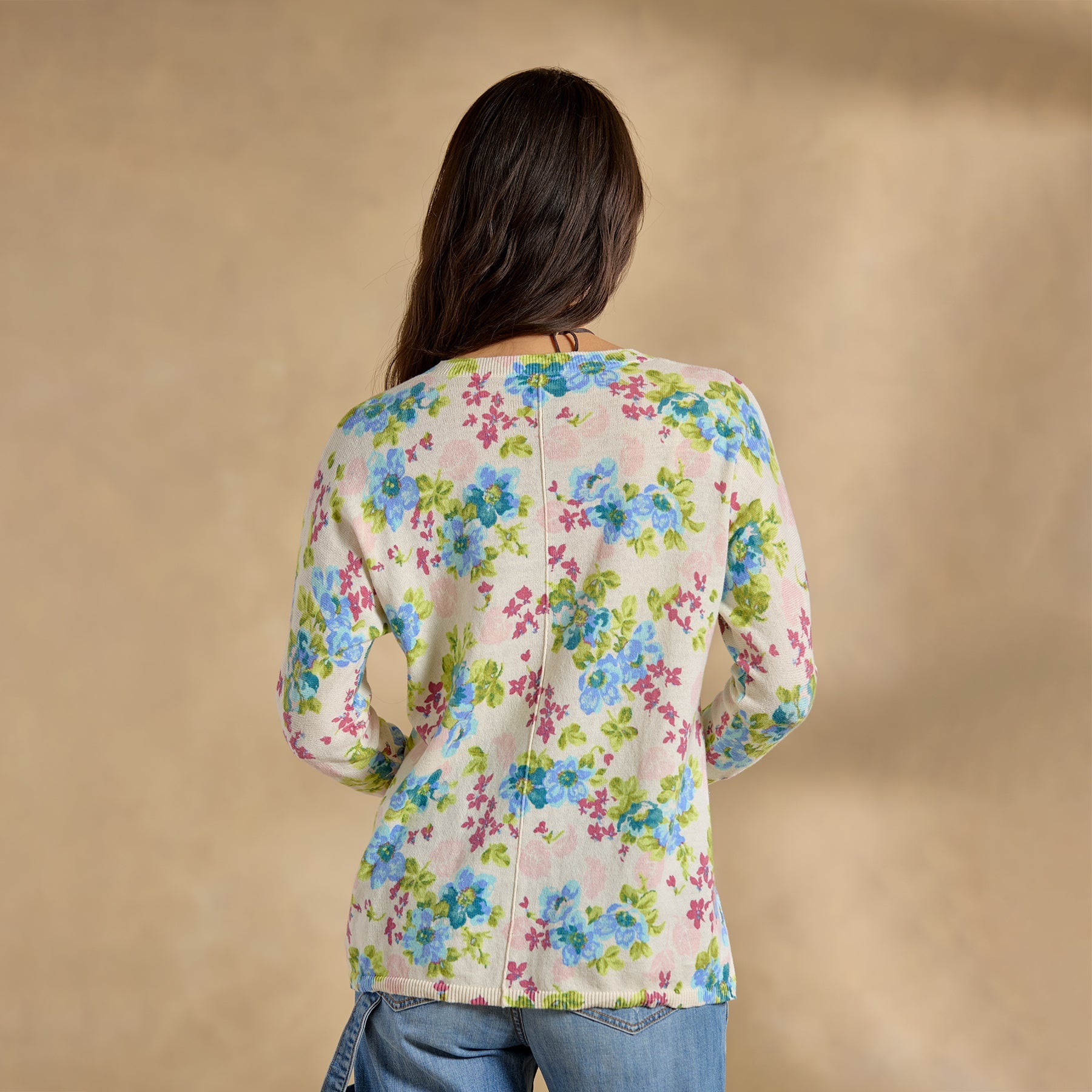 Floral Johanna Sweater. Petite