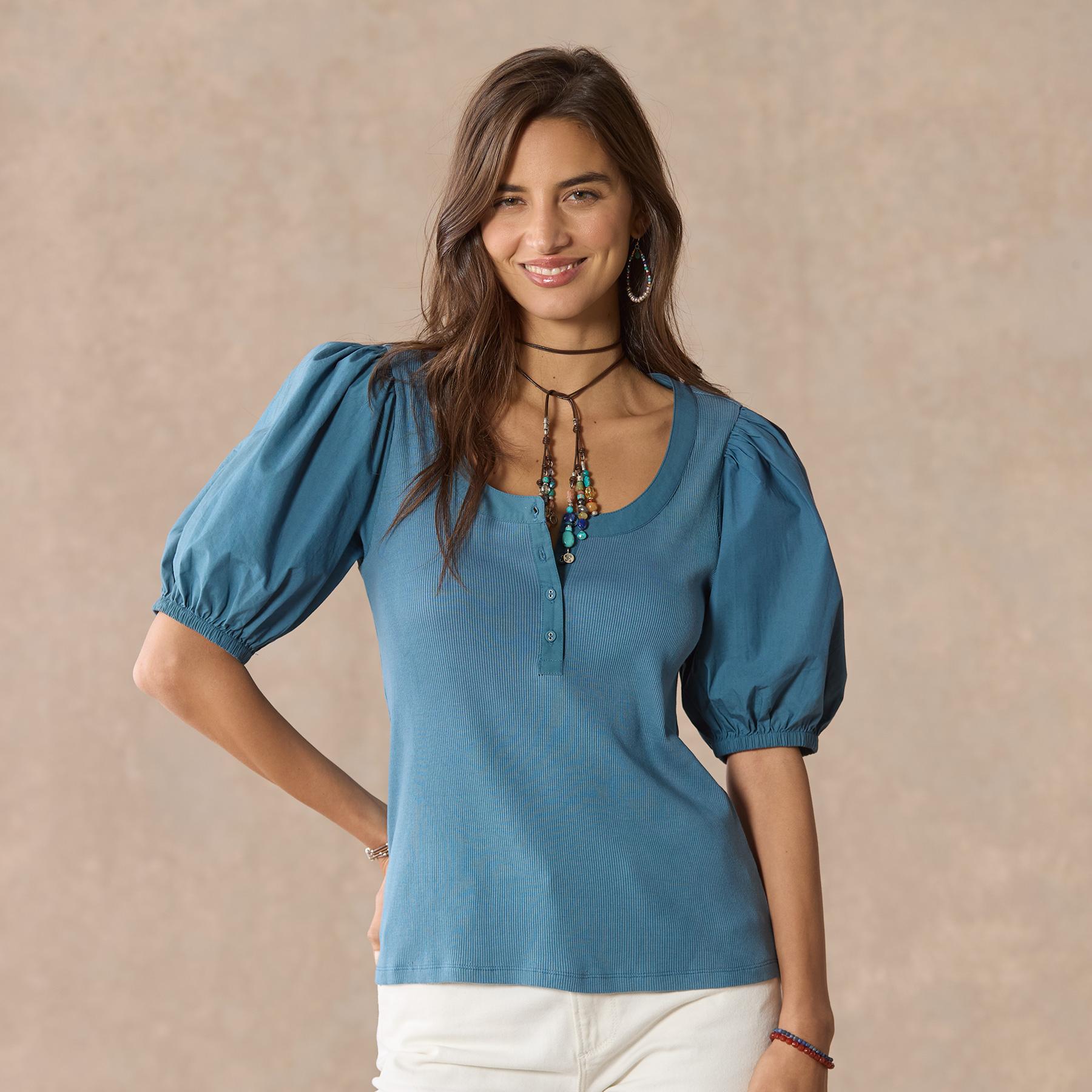 Carolina Henley. Petite