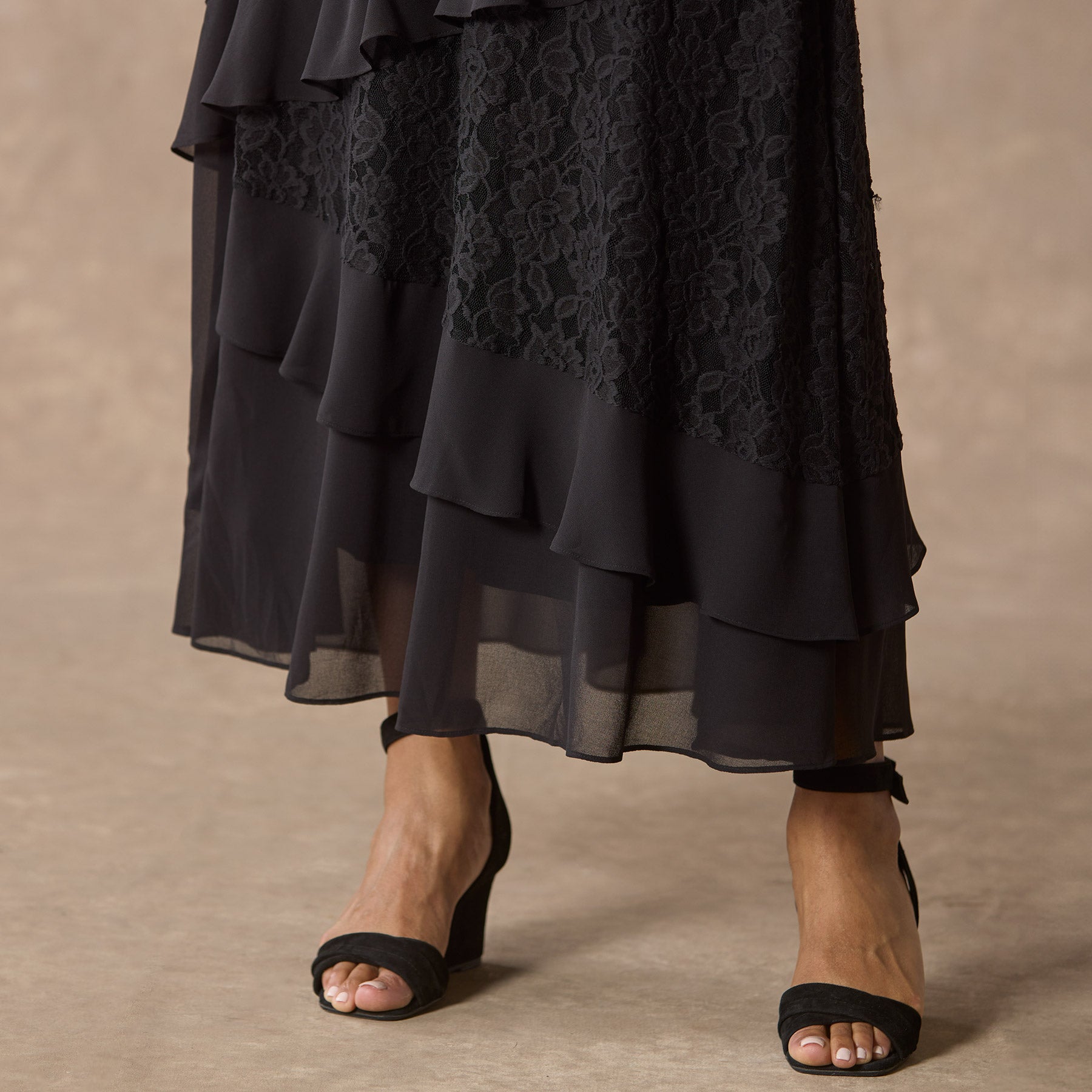 Promenade Au Jardin Dress. Petite