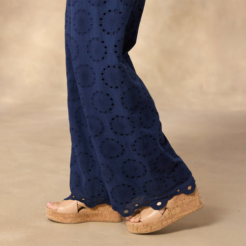 Beachy Beauty Pant. Petite
