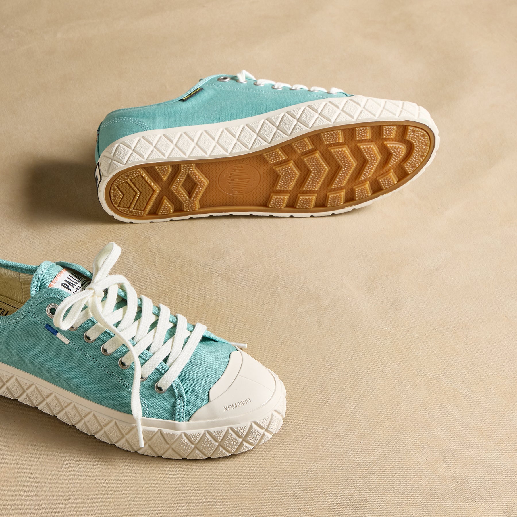 Palla Ace Low Top Sneakers