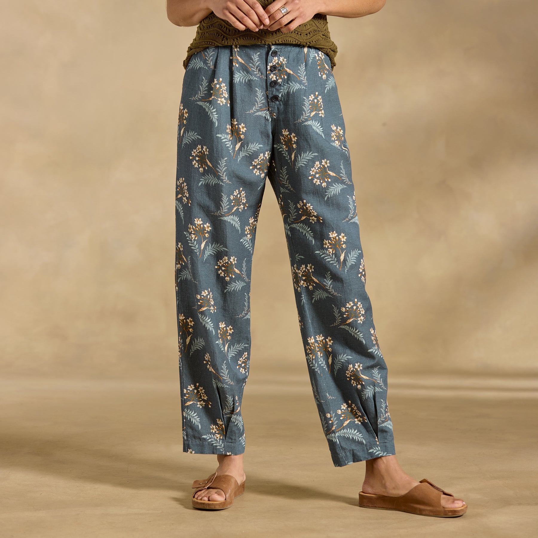 Benicia Pleated Pants. Petite