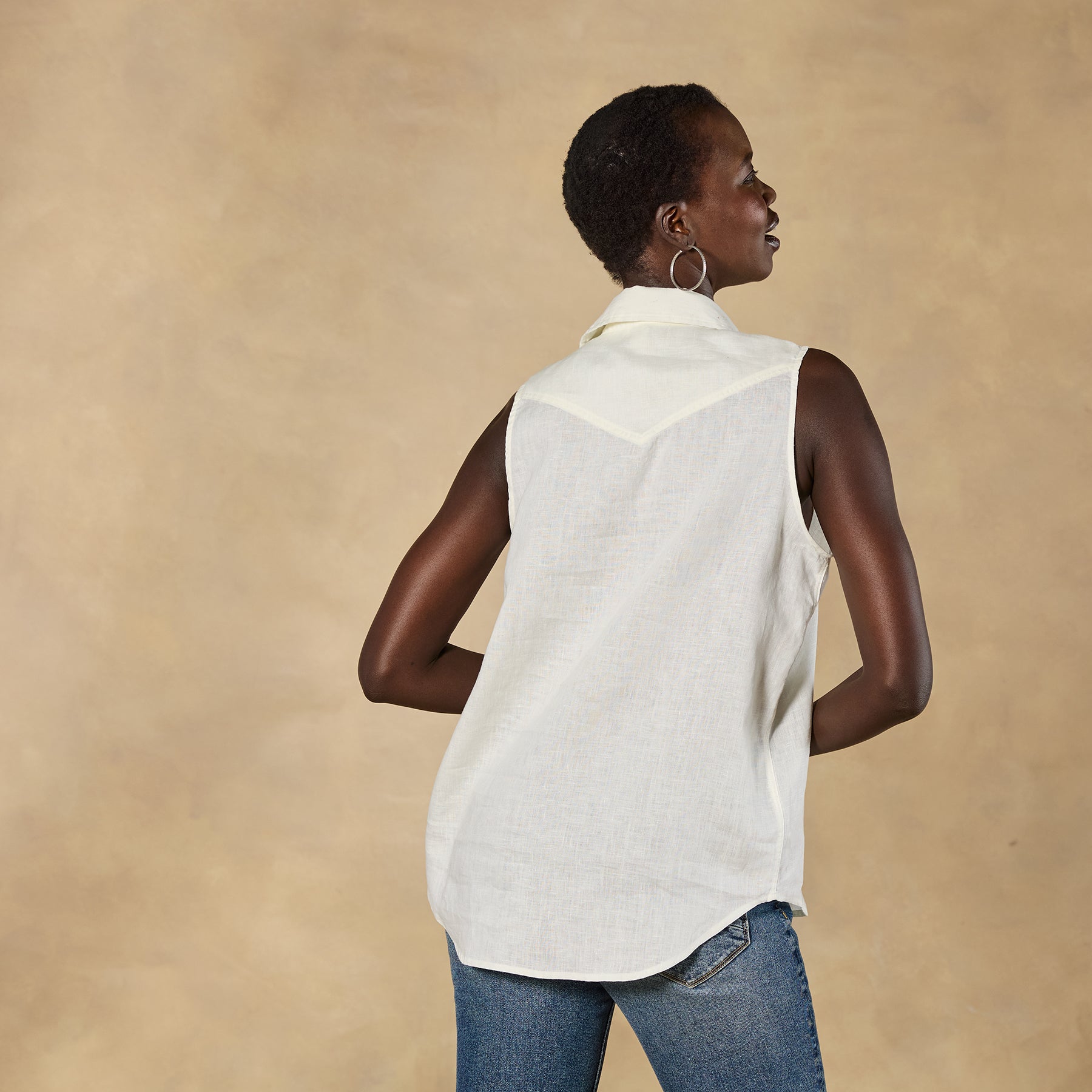 Willow Linen Sleeveless Top. Petite