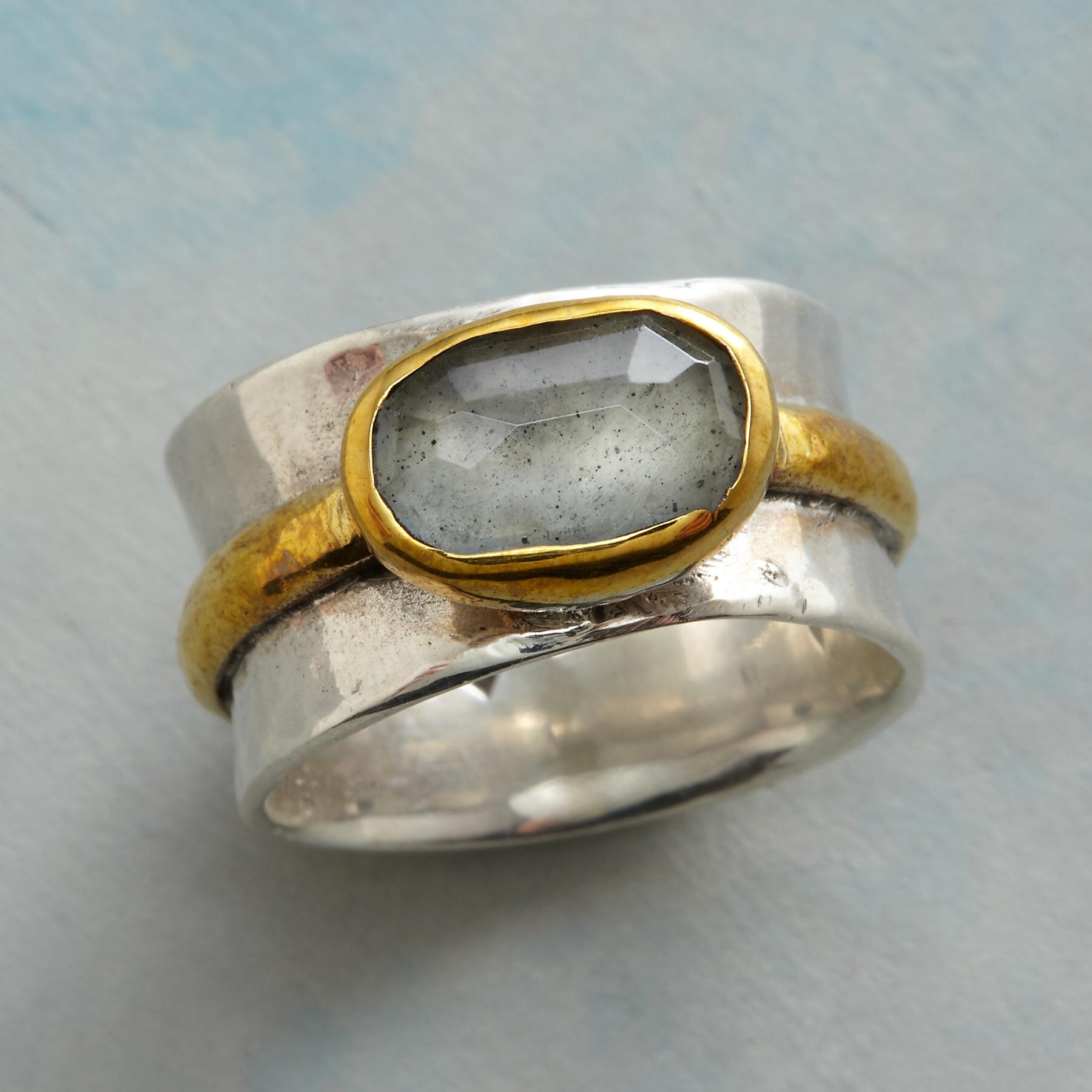 Moss Bandeau Ring