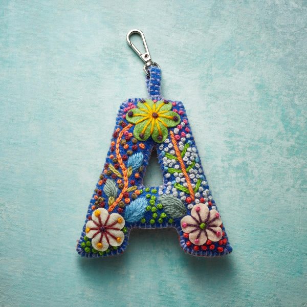 Fleur De Felt Initial Clip